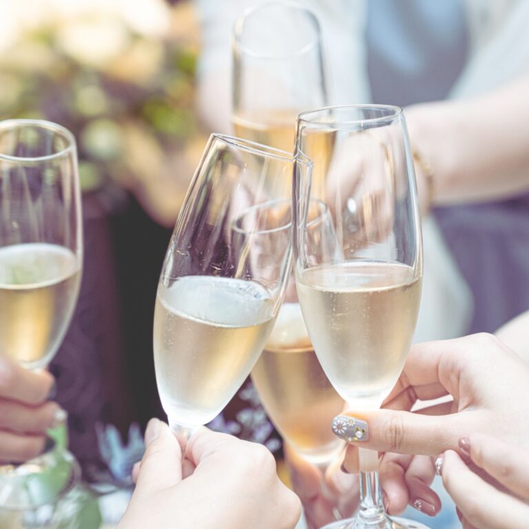 PCOS and alcohol: do I need to stop drinking alcohol?